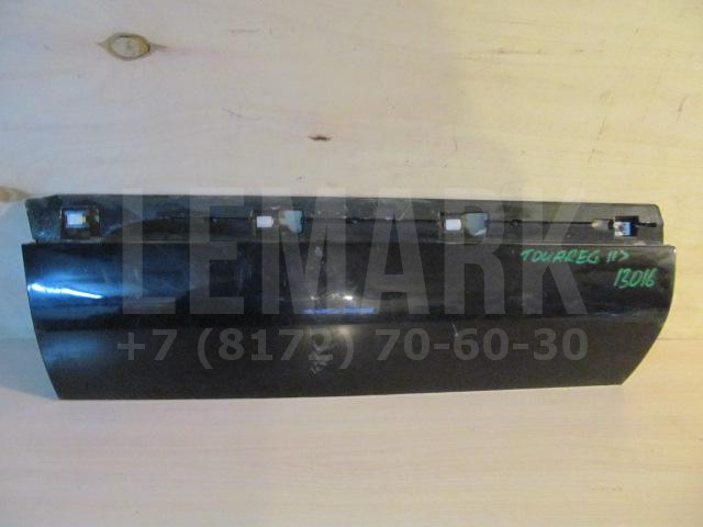 Накладка двери задней левой Volkswagen Touareg 2010> 7P6854950H