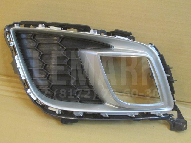 Решетка в бампер правая Mazda 6 (GH) 2007-2013 GAK650C21B