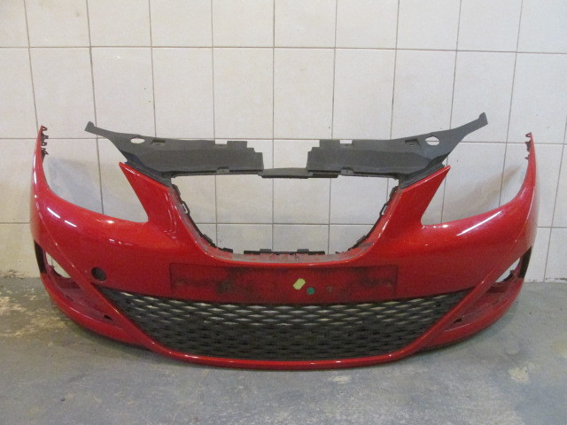 Бампер передний Seat Ibiza 2008>