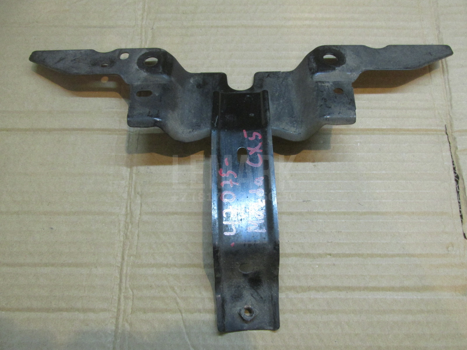 Кронштейн замка капота Mazda CX 5 2012> KD535215Y