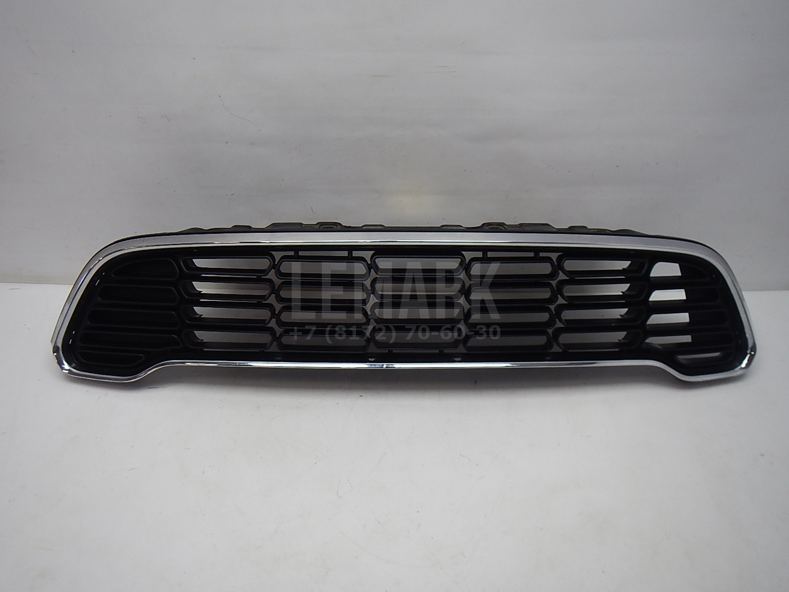Решетка радиатора Mini Countryman R60 2010> 51139807476