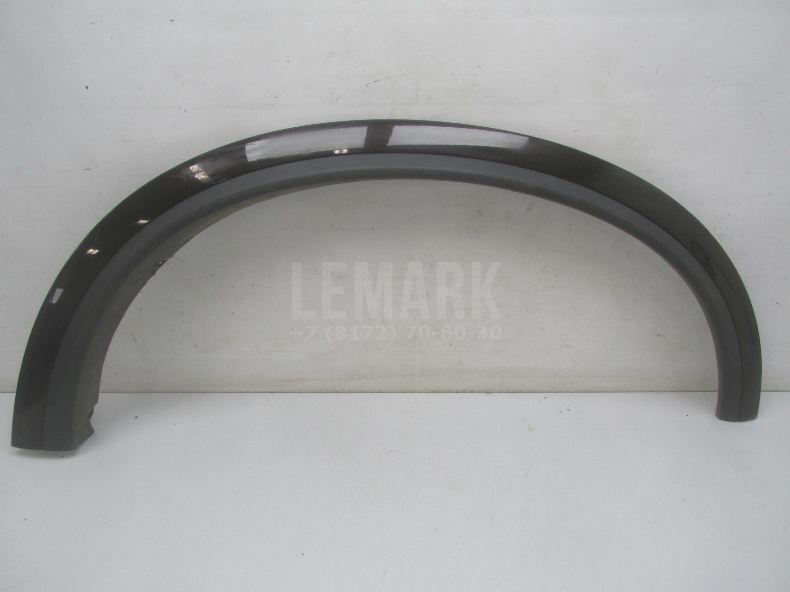 Накладка крыла переднего правого Volvo XC90 2002-2015 30779578